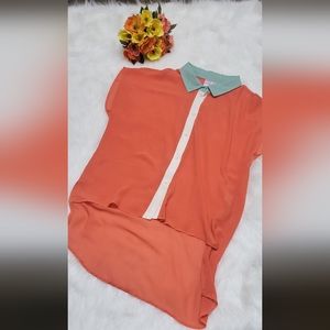 ROMEO & JULIET COUTURE Blouse Hi-Low Hem size small
